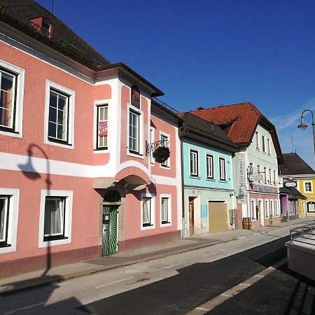Gaestezimmer & Apartment Mayrhofer Waidhofen an der Ybbs Exterior foto