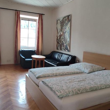 Gaestezimmer & Apartment Mayrhofer Waidhofen an der Ybbs Exterior foto