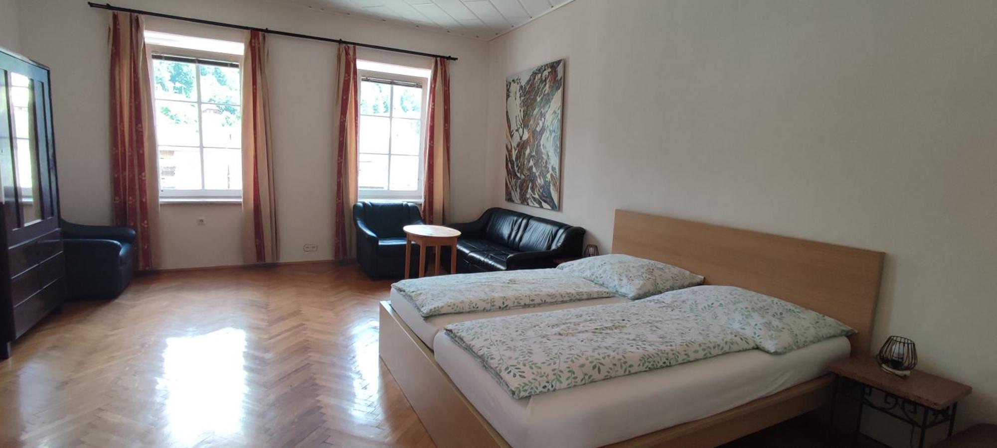 Gaestezimmer & Apartment Mayrhofer Waidhofen an der Ybbs Exterior foto