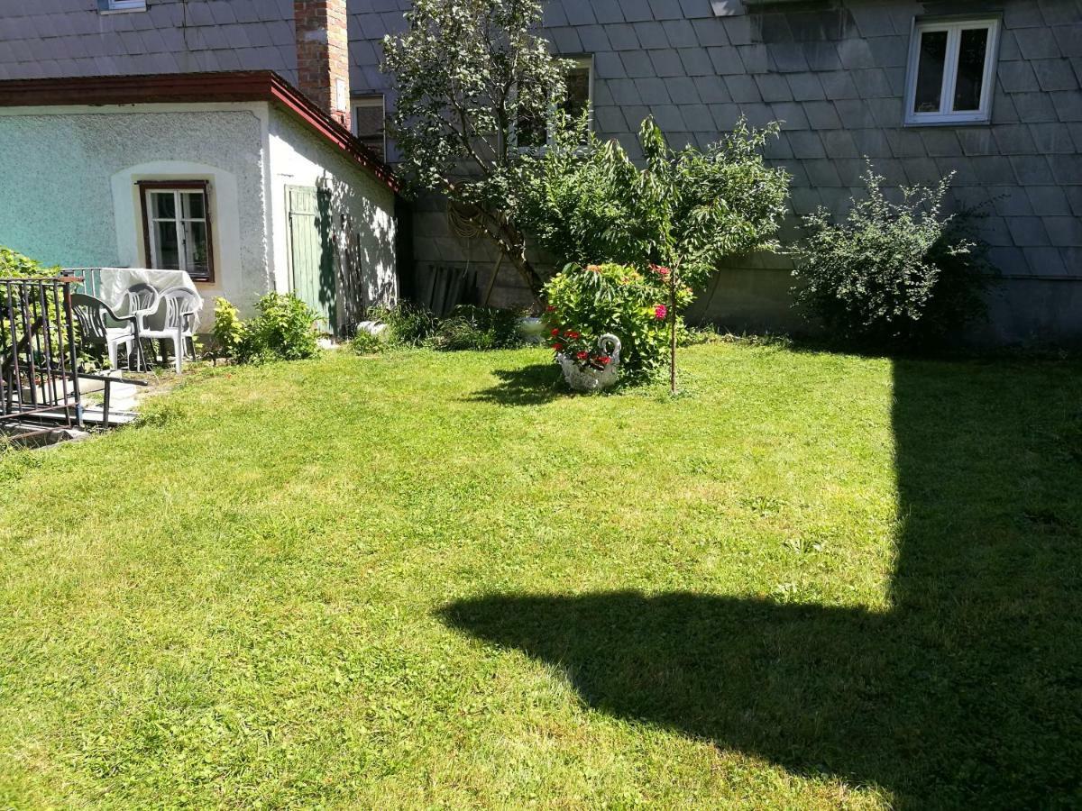 Gaestezimmer & Apartment Mayrhofer Waidhofen an der Ybbs Exterior foto